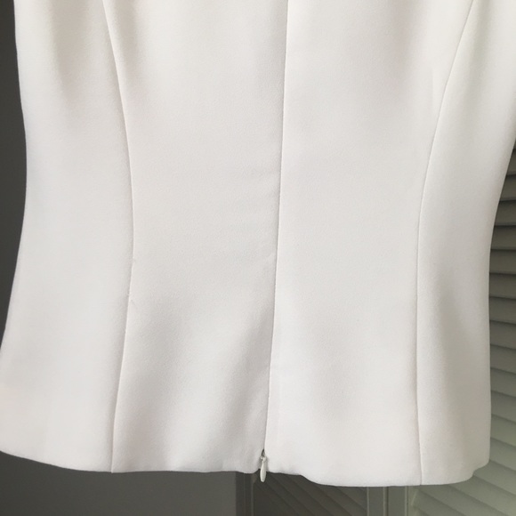 Cue Cream Sleeveless Top Size 10 - Picture 5 of 16